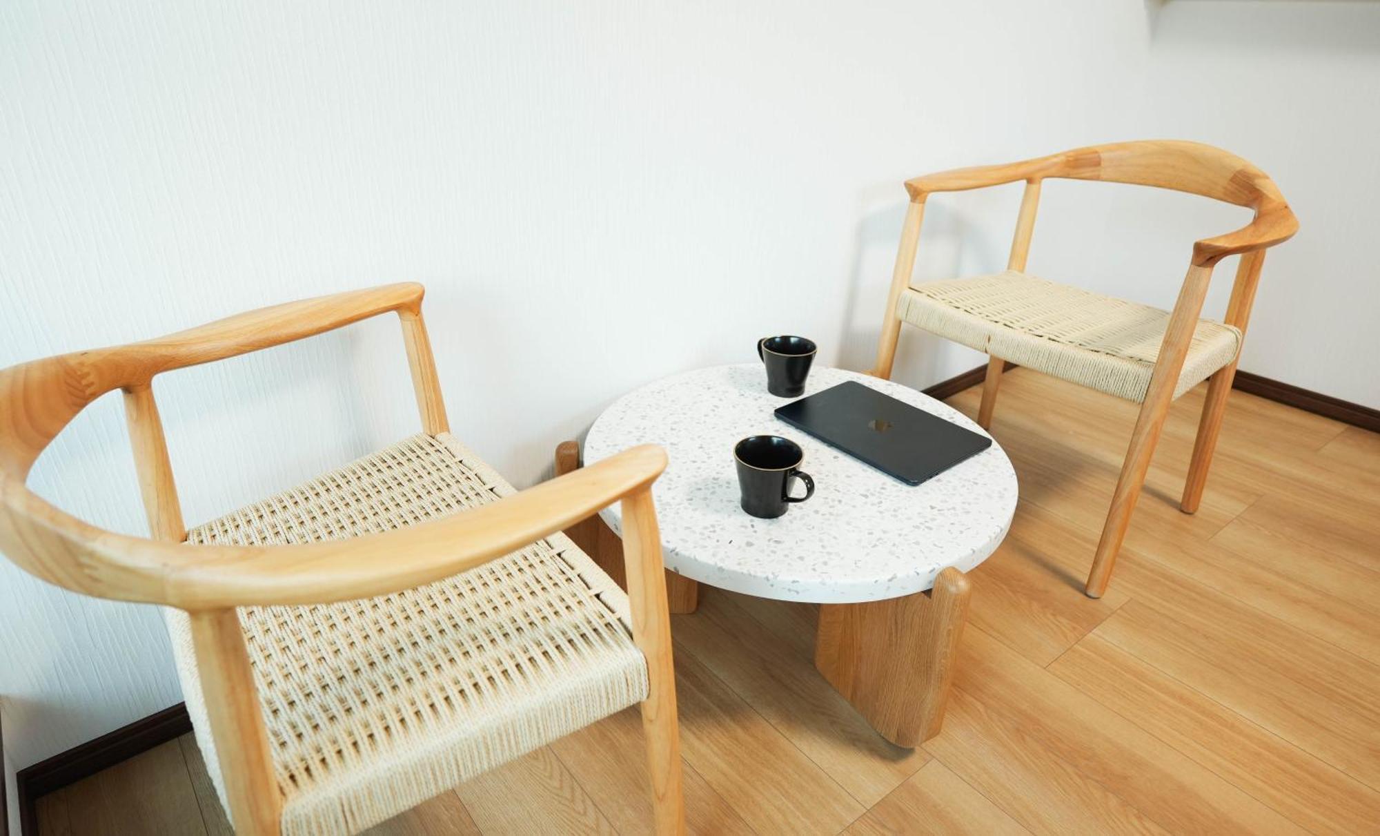 Kami Apartment *